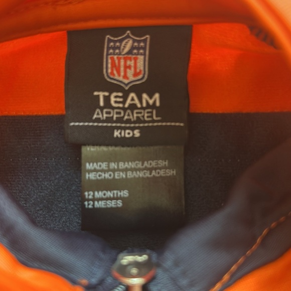 Chicago Bears Embroidered Baby - Warmup Sweatsuit Set - 12 Months - Picture 6 of 6